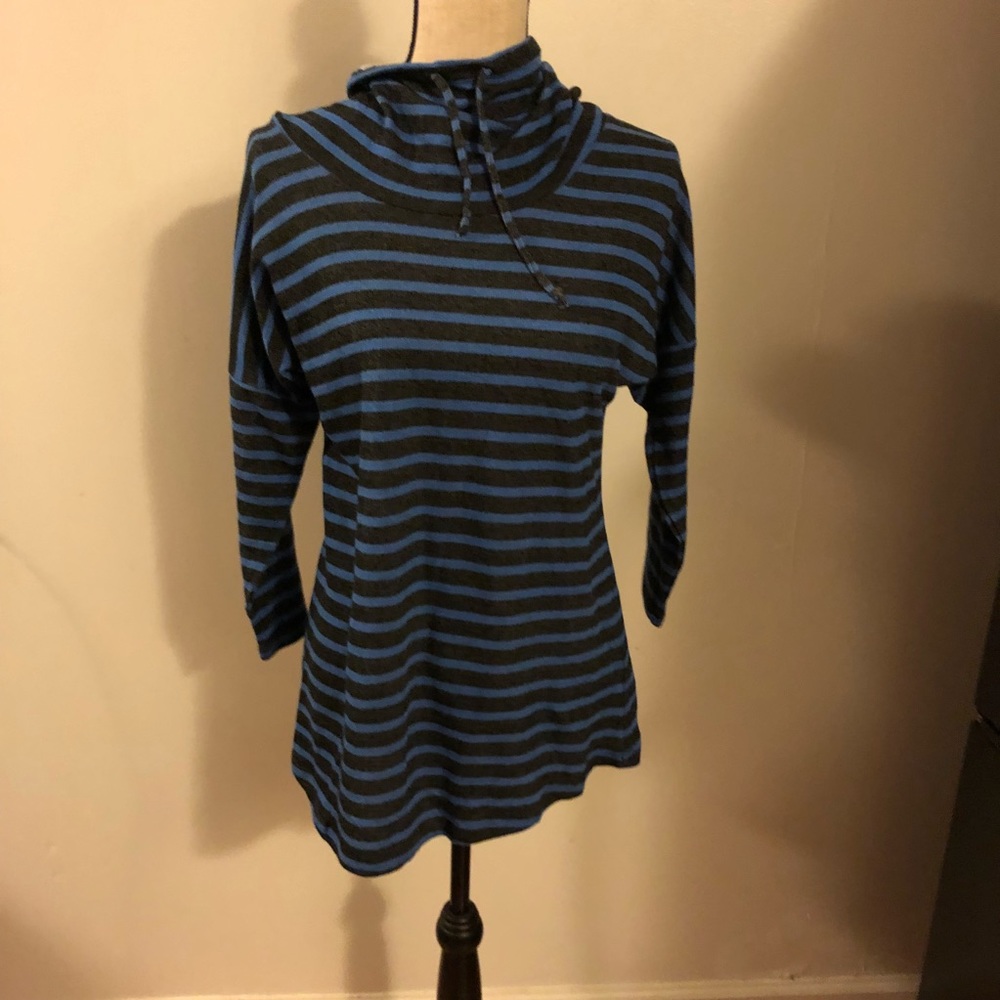 Cynthia rowley medium top